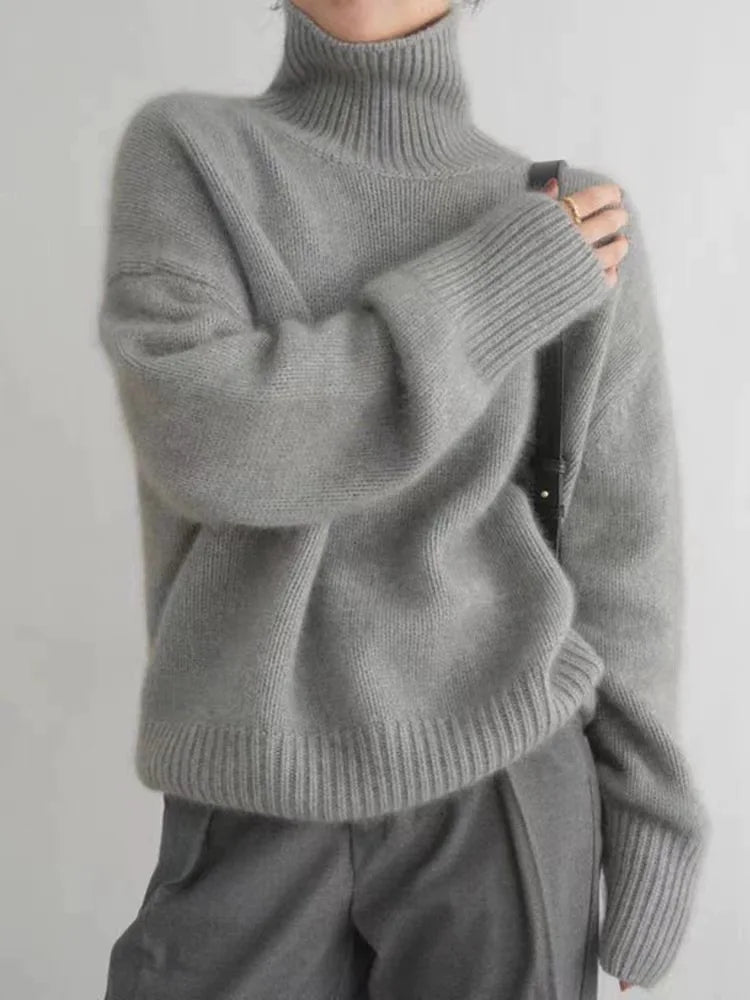 Isabela™ - High Collar Cashmere