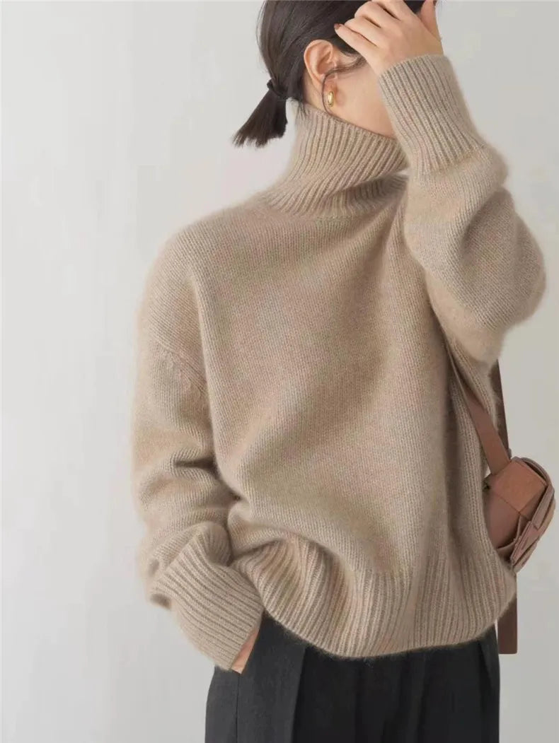 Isabela™ - High Collar Cashmere